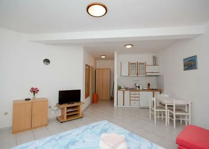 Branimir Apartman Novi Vinodolski
